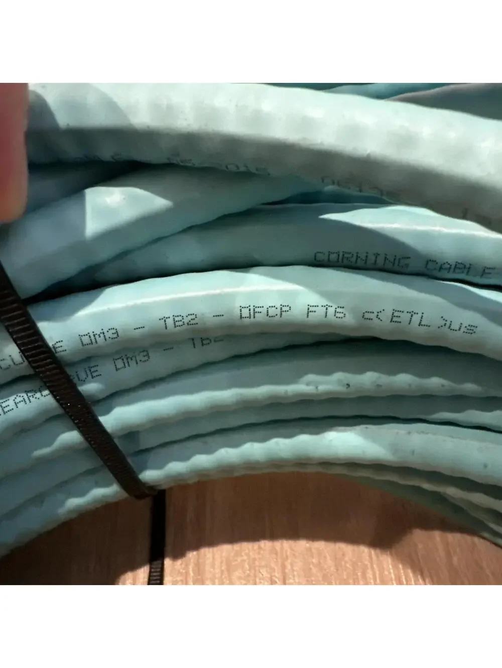 Corning MM50 OM3 12-Fiber Multimode Indoor Optical Cable 100 Feet